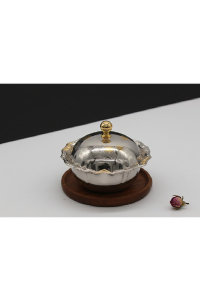 ALSAIF KITCHEN Ornate Silver & Gold Plated Mini Serving Bowl with Lid - Scalloped Candy, Nut. dates