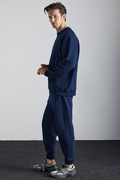 GRIMELANGE Travis Men's Organic Fabric Soft Regular Fit Round Neck Dark Navy Blue Sweatshirt