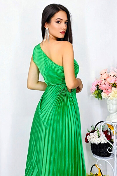 FashionForYou Elza asymmetrical pleated dress, with cutout at the waist, Green