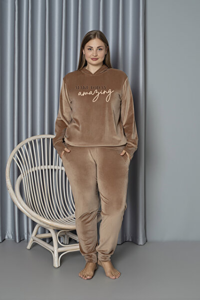 MOPİ Plus Size Velvet Hooded 2 Piece Pajama Set