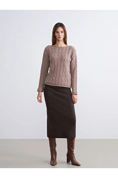 LC Waikiki سترة تريكو نسائية ذاتية النمط من LCW Vision باللون البني