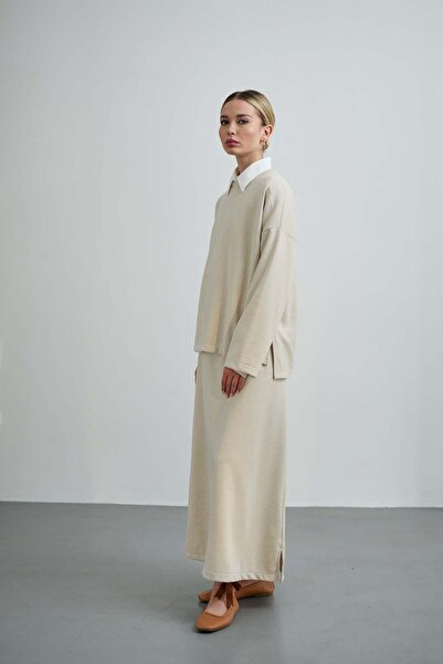 Molly Nelly Women's Slit Blouse with Skirt Casual Winter Set