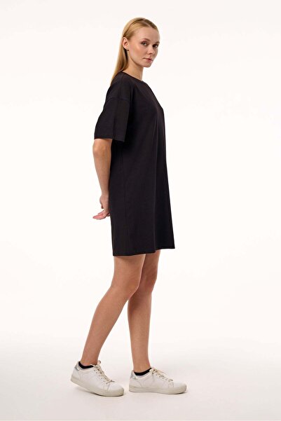 Galvanni Women's Black T-Shirt Dress - Pravete Black