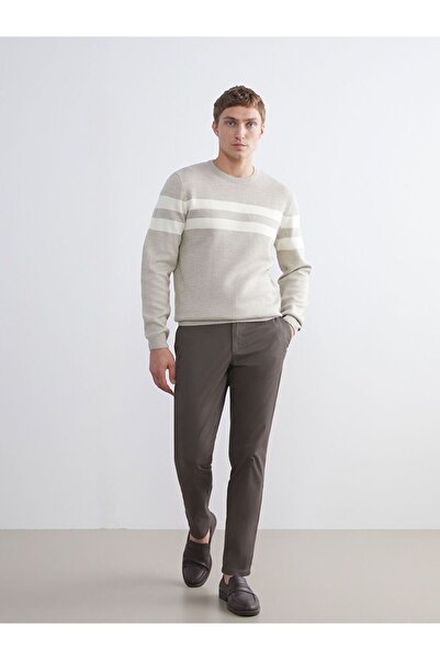 LC Waikiki بنطلون تشينو كلاسيكي ضيق للرجال من LCWAIKIKI