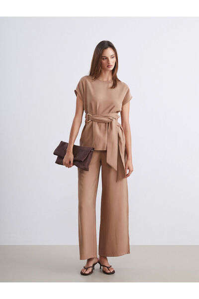 LC Waikiki Crew Neck Belted Blouse