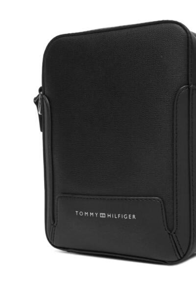 Tommy Hilfiger Men's Crossbody Bag Am0Am13638Bds