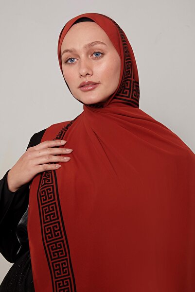 Levidor Tile-Black Maze Pattern Medina Silk Shawl