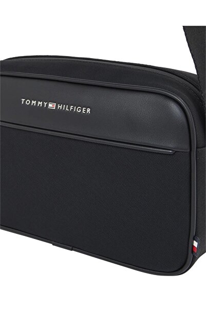 Tommy Hilfiger Men's Crossbody Bag Am0Am13627Bds
