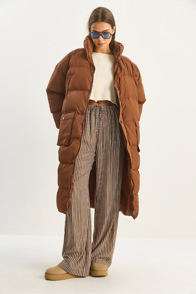 Bianco Lucci Women's Hidden Hood Pocket Detailed Long Lined Puffer Coat 4044 60283683