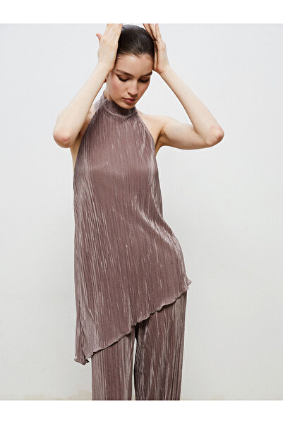 LC Waikiki Bluză texturată cu guler halter Özmarka, sezon nou