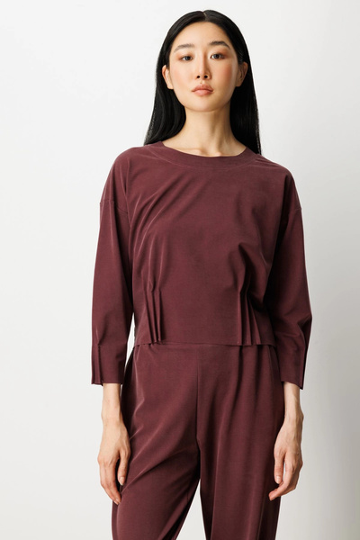 On Fashion بلوزة نسائية بتفاصيل مطوية وياقة دائرية 64408 لون أحمر داكن