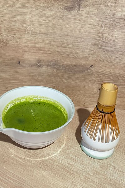 seramondo Set of 2 Matcha Bowl and Whisk Holder