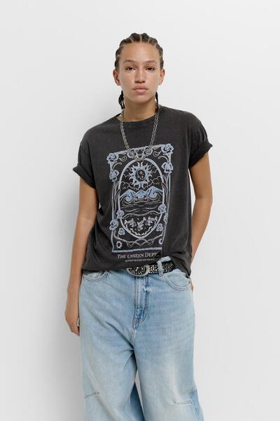 Pull & Bear Moon graphic T-shirt