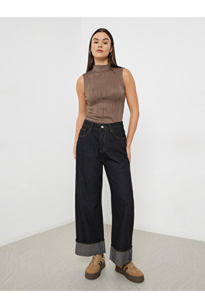 Styli Textured Knit High Neck Fitted Tank Top