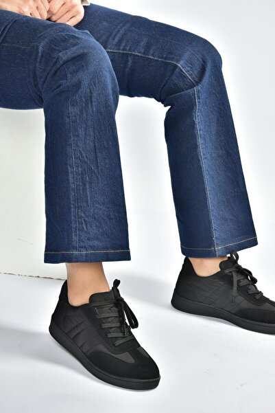 Fox Shoes حذاء رياضي V820104404 من القماش الأسود