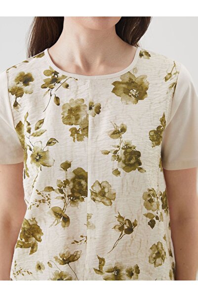 LC Waikiki Lcw Grace Crew Neck Floral Blouse