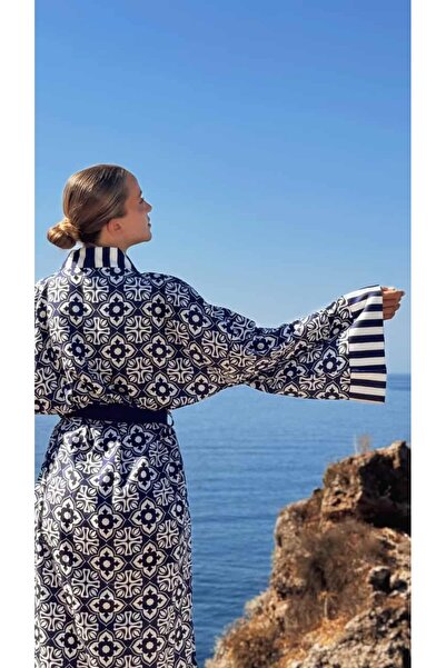 Marielouhome Satin Kimono (with Gift Bag)