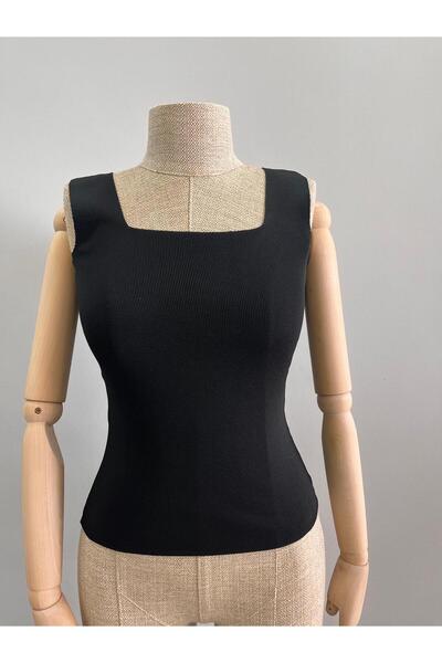 MODA بدلة برقبة مربعة