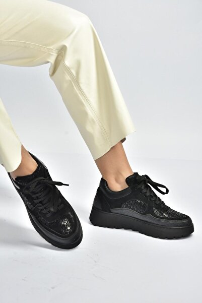 Fox Shoes V820720309 Black Thick Soled Sports Shoes Sneakers