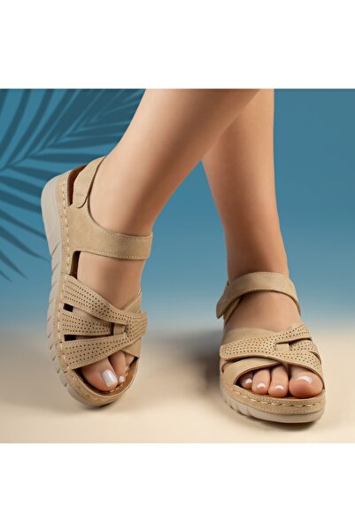 BMoD Women's beige platform sandals with velcro closure MOD13544