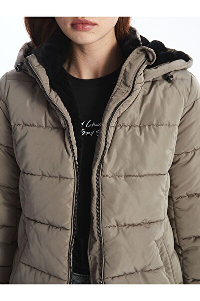 LC Waikiki XSIDE Kadın Kapüşonlu Düz Şişme Mont