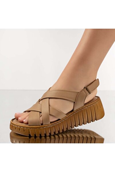 BMoD Women's brown leather platform sandals with velcro closure MOD13662