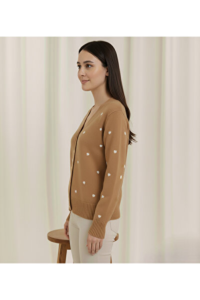 hayal giyim Heart Embroidered Buttoned V-Neck Knitwear Cardigan -Mink
