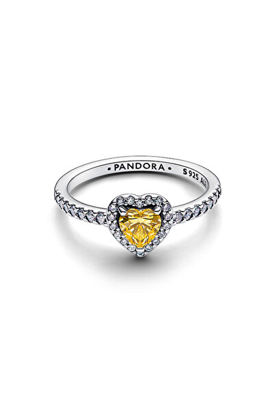 Pandora Işıltılı Yükseltilmiş Kalpli Yüzük