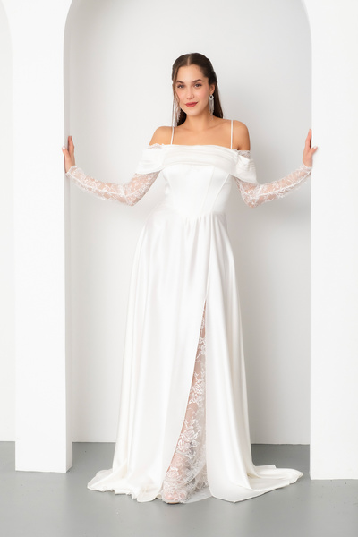 Lafaba Kadın Beyaz Dantel Detaylı Uzun Saten Abiye Elbise