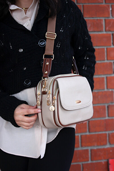 millamoda Kadın Kapaklı Çok Bölmeli Çarpraz Omuz Askılı Çanta