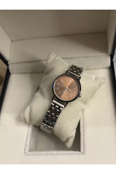 QUARTZ Round Dial Steel Vintage Model Wrist Watch in Gift Box