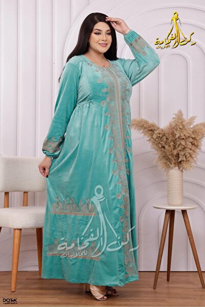 Generies High quality velvet Arabic jalabiya with a wonderful design