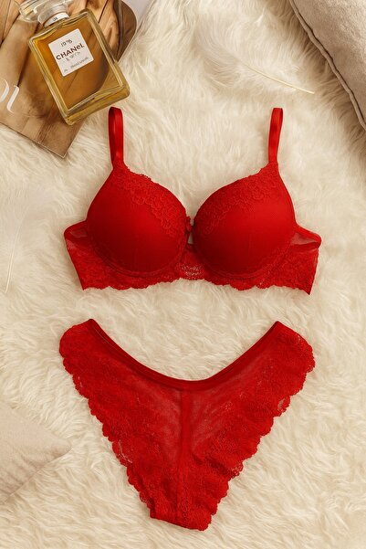 İntive Lingerie Red Lace Detailed Push up Bra Set