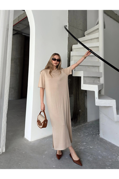 MetuCA Γυναικείο μπλουζάκι φόρεμα με μπεζ ύφασμα μοντέρνο στυλ, με σκισίματα ...