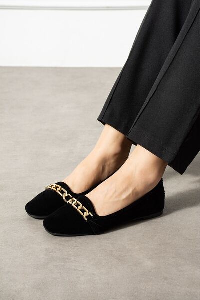 FUGA MODA Runa Black Gold Buckled Velvet Textured Elegant Engagement Dowry Bag Guest House Bag