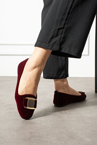 FUGA MODA Milo Bordo Gold Buckle Velvet Textured Elegant Engagement Dowry Bag Guest House Bag