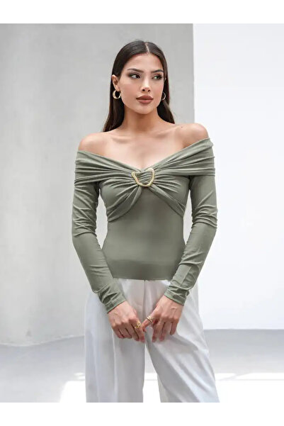 cemo Madonna Collar Bluz with Buckle