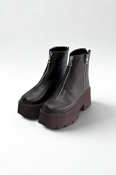 inizio Brown Thick Sole Women's Boots P9018