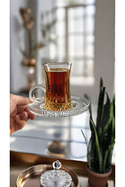 ZÜRİH COLLECTİON KRİSTAL 6 PARÇA KULPLU ÇAY BARDAĞI VE KRİSTAL ÇAY TABAĞI 6 PARÇA