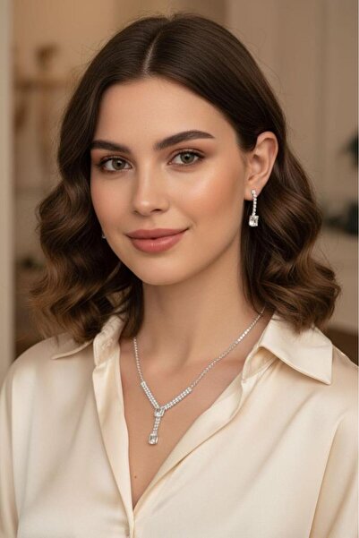 Valmont Accessories Kare Taşlı Kolye ve Küpe Düğün, Kına, Nişan Gelin 2'li Takı Seti