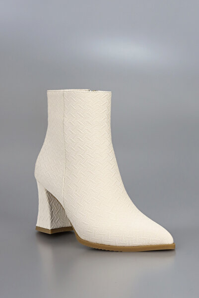 kajal ayakkabı Δερμάτινες κοντές μπότες με σχέδιο EGD 209