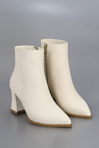 kajal ayakkabı Δερμάτινες κοντές μπότες με σχέδιο EGD 209