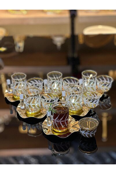 Eslim 18 piece tea set