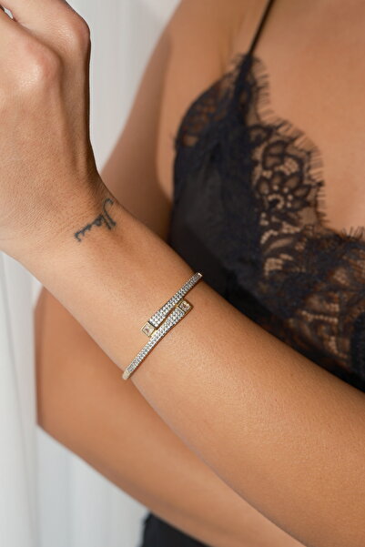 GİS JEWELRY سوار من الفولاذ المطلي بالزركون بتصميم حلزوني