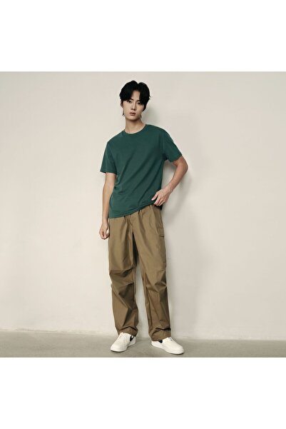 Giordano Men’s Slim Fit Tee –Lightweight & Everyday Comfort | Korea Collection