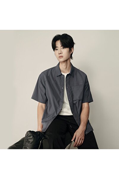 Giordano Men’s Nylon Stretch Short Sleeve Shirt – Lightweight & Water-Resistant | Korea Collection