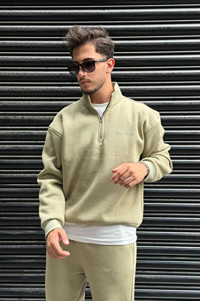 thesunfyre Men's Stand Collar 3 Thread Ribbed Zipper Detail Top and Bottom Set