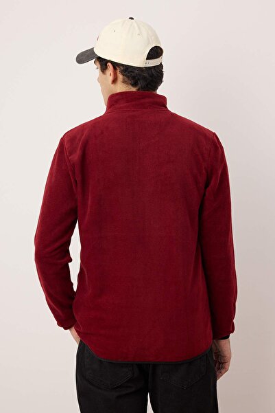 Trendyol Collection Burgundy Regular/Normal Cut Stand Collar Zippered Seam Detail Fleece Sweatshirt Tmnaw26Sw00036