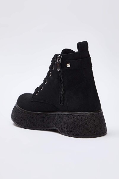 TRENDYOL SHOES Cizme de damă din piele intoarsa neagra cu fermoar si detaliu cu siret TAKAW26BO00101