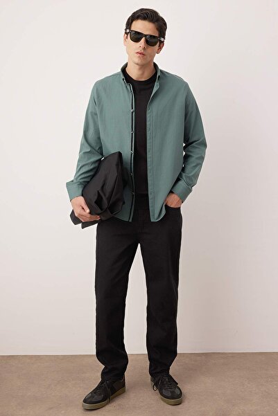 Trendyol Collection Sötétzöld Slim Fit ing epaulettekkel - hosszú ujjú, 100% pamut, TMNSS20GO0189